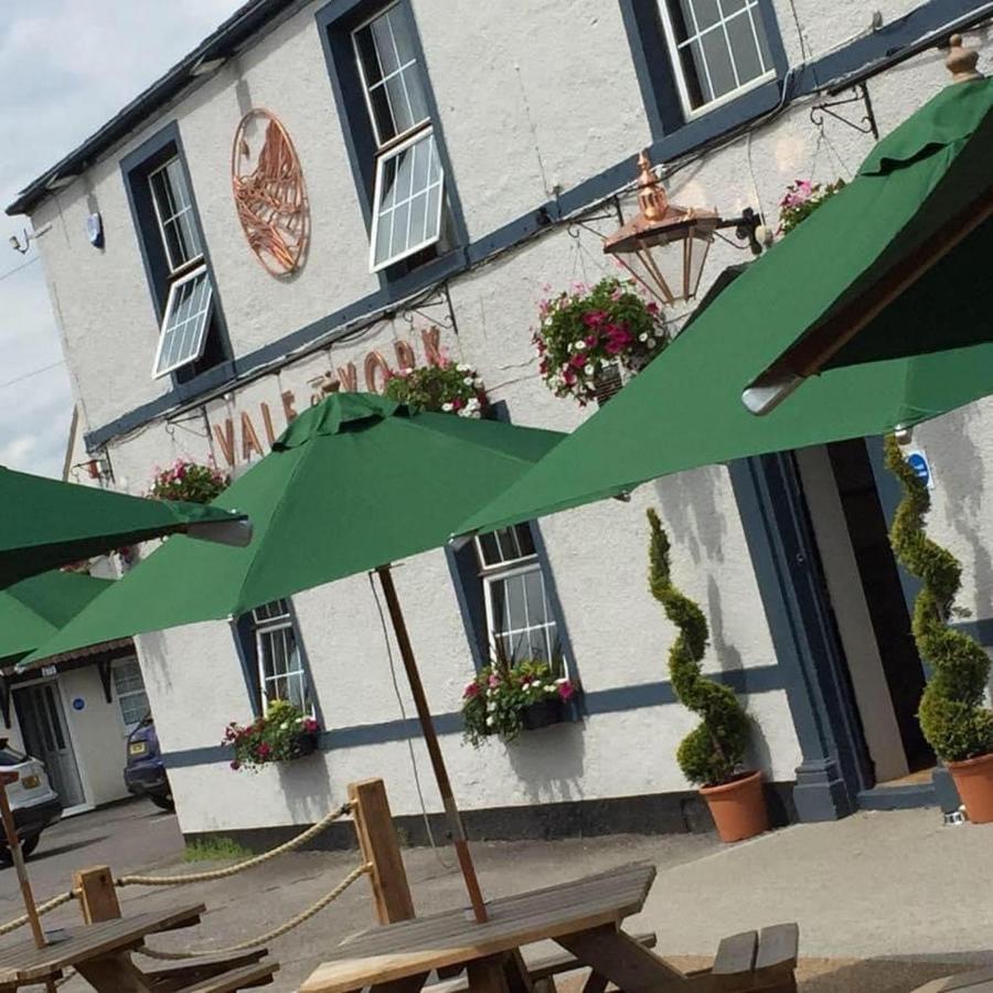 Hotel Vale Of York Thirsk Exterior foto